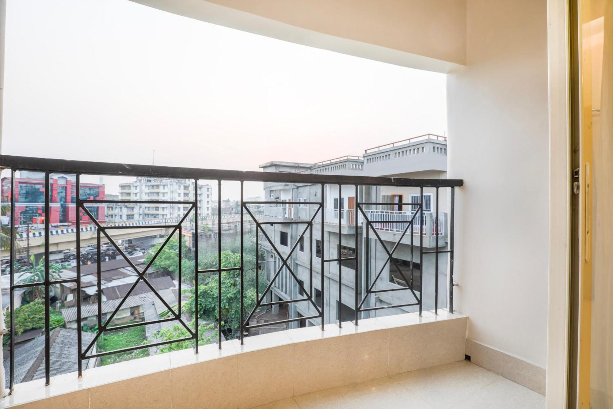 Treebo Urban Oasis Inn Guwahati Exterior foto